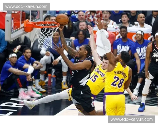 米尔vs大布:篮球世界的巅峰对决,谁才是那个时代的王者? 米尔vs大布:篮球世界的巅峰对决,谁才是那个时代的王者?